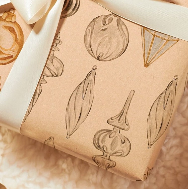 Ornament Eco Wrapping Paper Rolls | Vintage Gold Christmas Gift Wraps | Classic Holiday Decoration with Recycled Papers